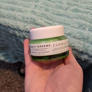 Farmacy daily greens gel moisturizer